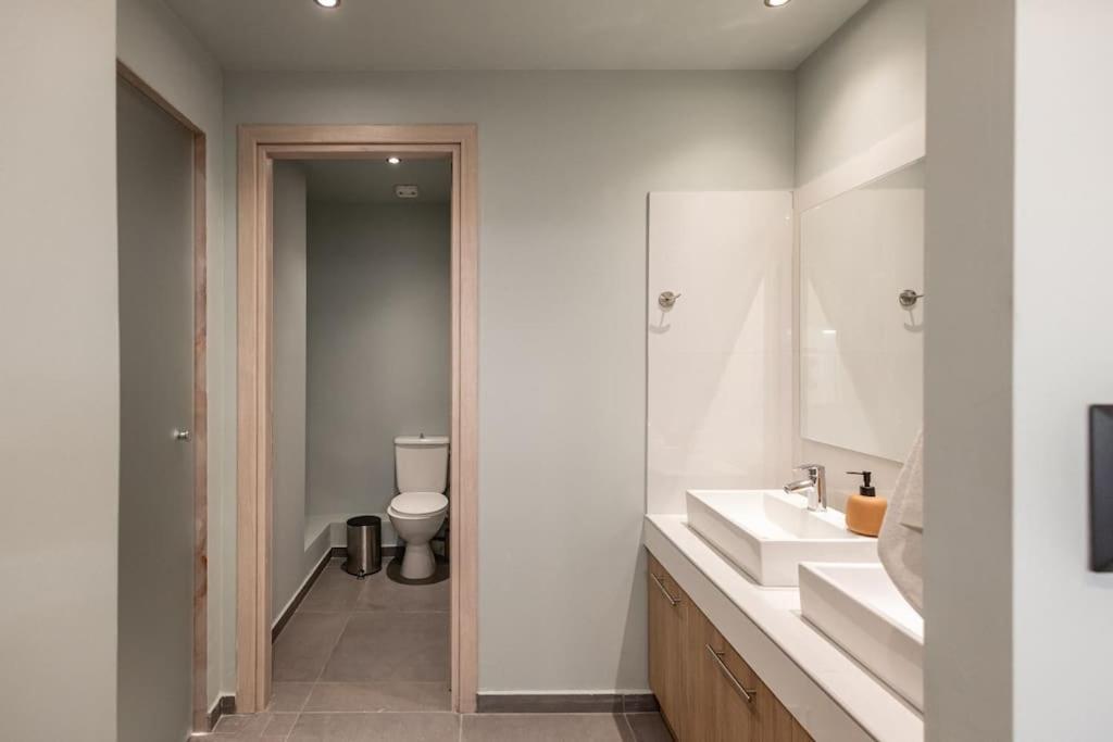 Smaragdi Luxury Jacuzzi Apartment Noho Premium Living Atena Exterior foto